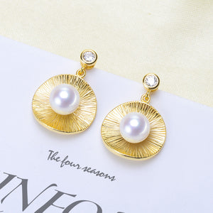 18ct Gold Vermeil Pearl Earrings