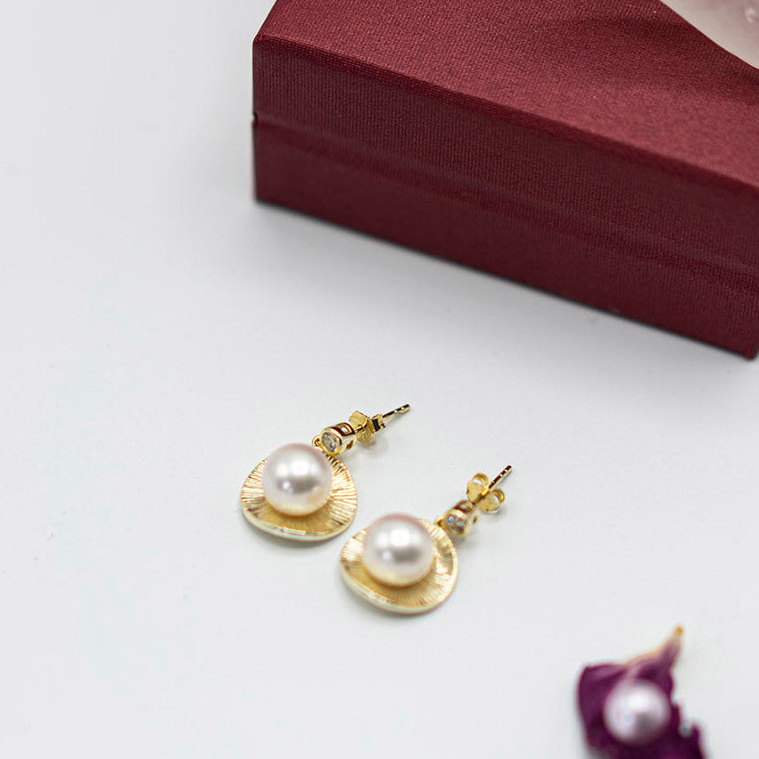 18ct Gold Vermeil Pearl Earrings