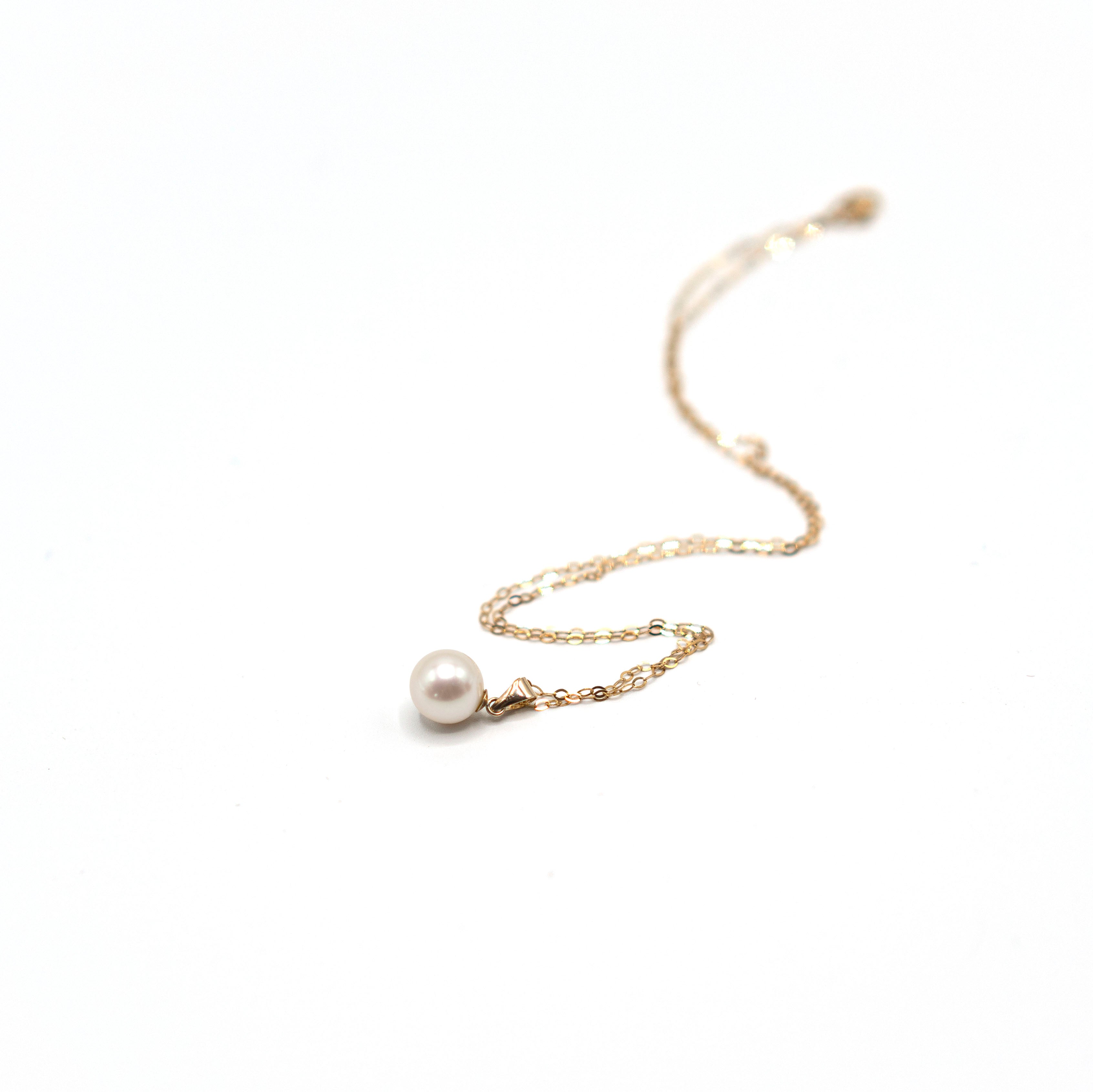 9ct Gold Necklace With Pearl Pendant