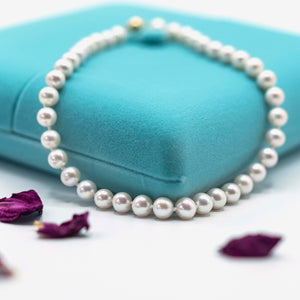 Hand-braided Classic Pearl Necklace With Gold Clasp