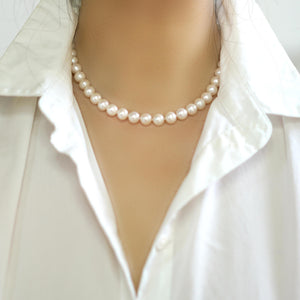 Hand-braided Classic Pearl Necklace With Gold Clasp